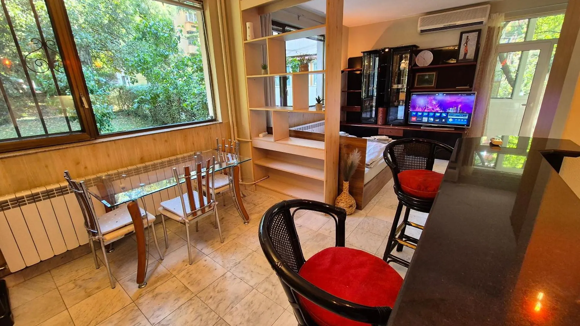 Urban Oasis Studio location